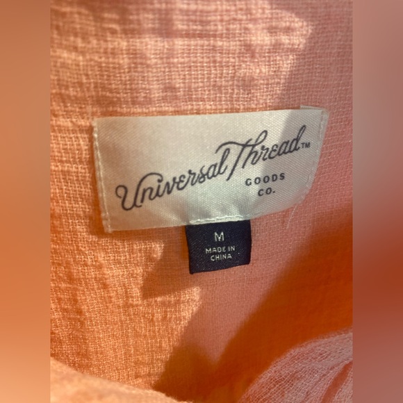 Universal Thread Button Down - Picture 3 of 6